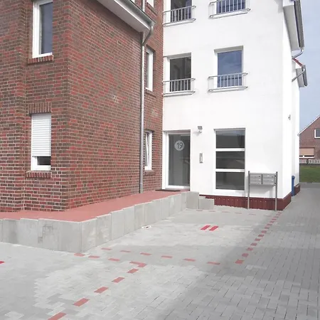 Ferienwohnung In 50227 *