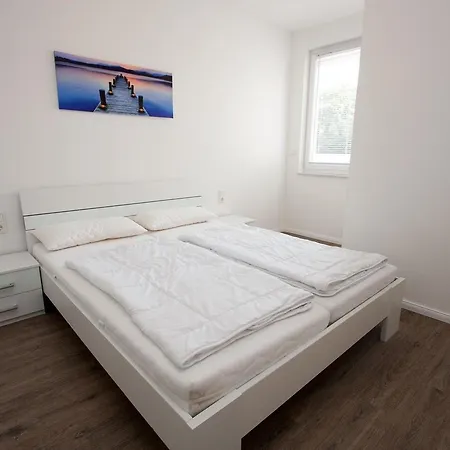 Ferienwohnung In 50227 Carolinensiel